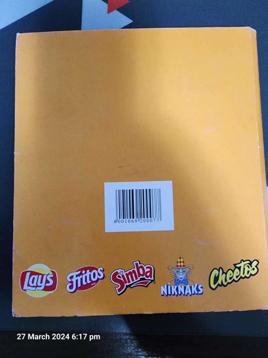 Pokémon Tazos Collectors Album 2 - Incomplete