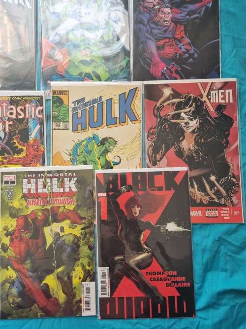 Marvel DC comic book bundle #1