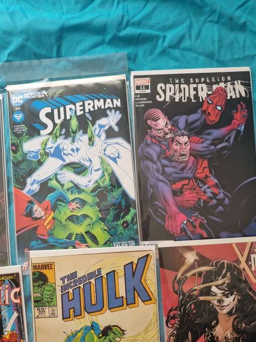 Marvel DC comic book bundle #1
