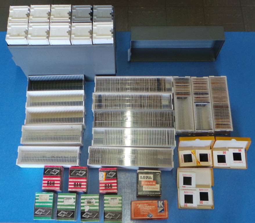 FOR DAMIENCOLL ONLY: LUCKY PACKET OF SLIDES - PERSONS / PLACES UNKNOWN - SOME UNUSED SLIDE BINDERS