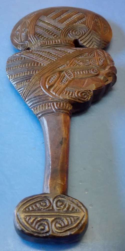 WOODEN MAORI NEW ZEALAND ORNAMENTAL WAHAIKA HAND WEAPON CLUB