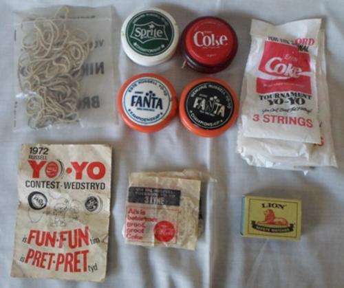 VINTAGE YOYO - YO YO - COKE - SPRITE - FANTA - STRINGS - 1972 BOOKLET