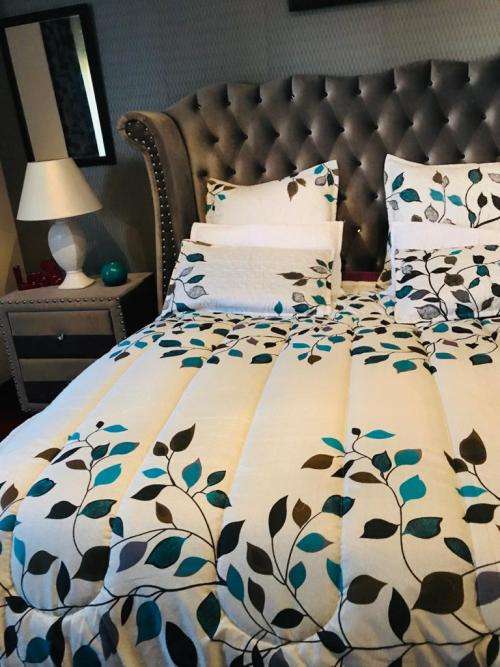 5 Piece comforter