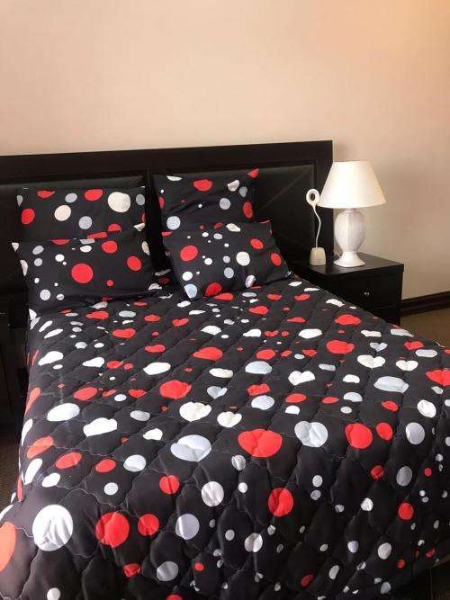 5 Piece comforter set