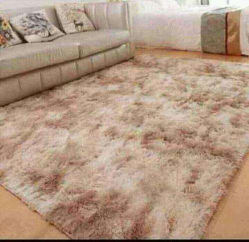 Fluffy Rugs 2meters x 1,5metres (More than 10 colours to choose from)