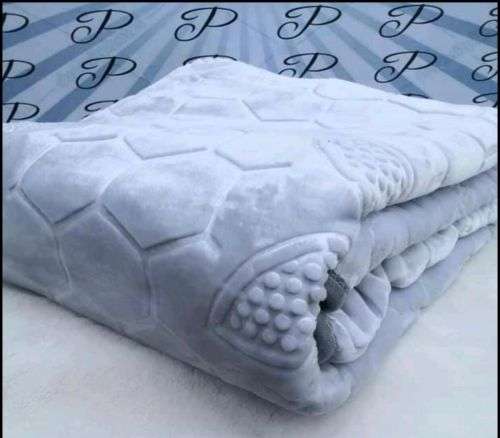 Clearance FAUX MINK BLANKET (Queen)