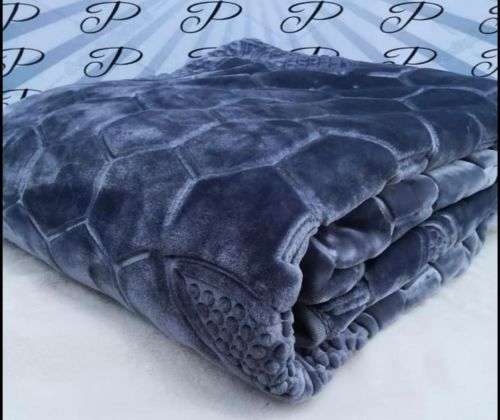 Clearance FAUX MINK BLANKET (Queen)
