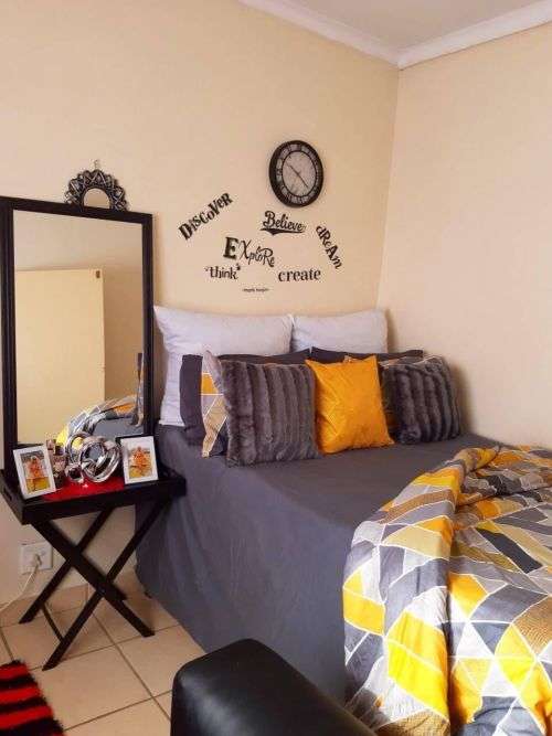 MAX Duvet Set - Available as Duvet set or Comforter