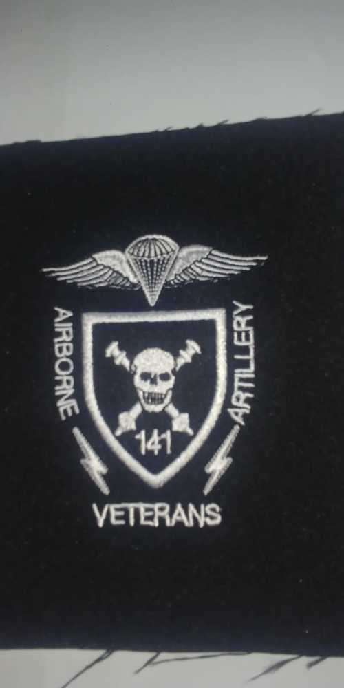 141 Artillery Airborne Blazer Badge Original not used.