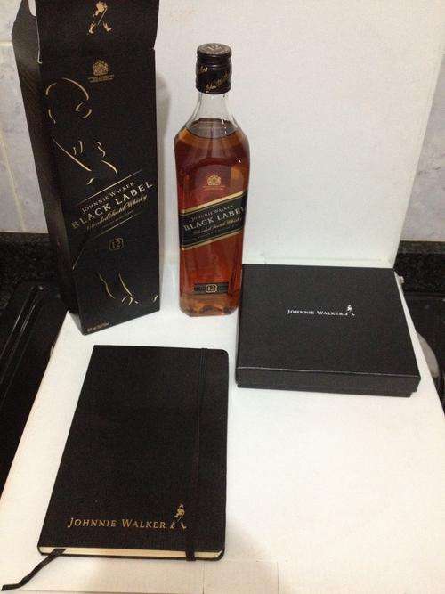 Johhnie Walker Black Gift Pack