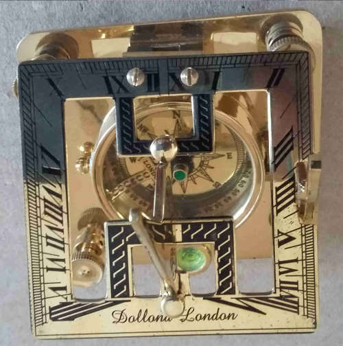 Nautical square sundial/compass in glass top rose wood box              nb3