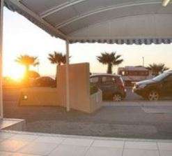 Cape Town Reviera suites Sea Point. Full week in February