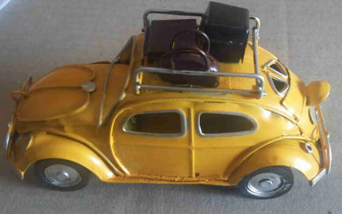 VW beetle model.      bd13