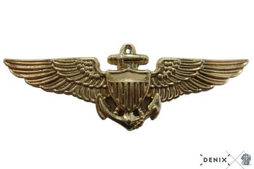 US navy pilot wings metal badge. Replica