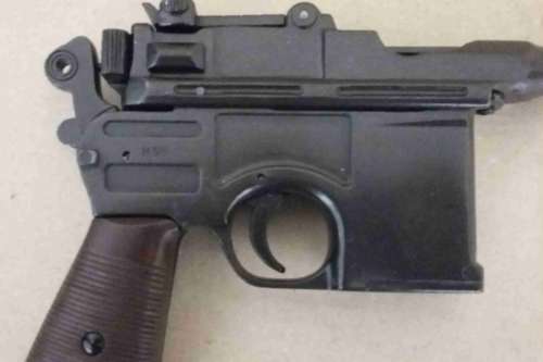 C96 replica pistol Non functional