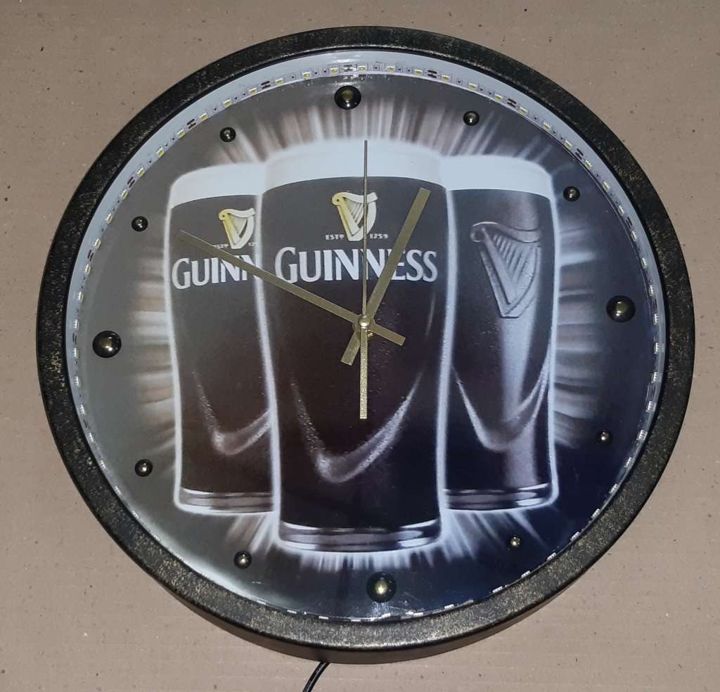 Guinness Illuminated Clock 35cm Diameter.
