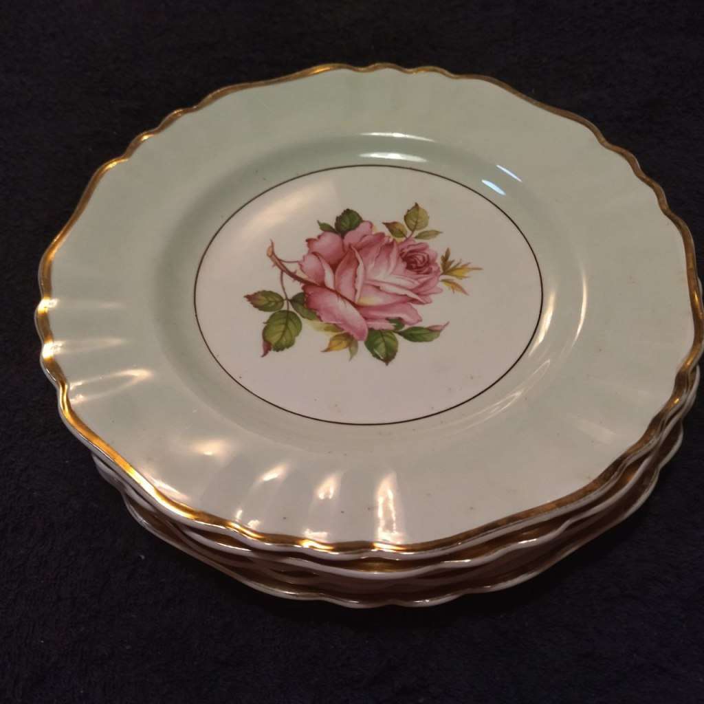 J & G Meakin England SOL Pink Rose/Green Dinner Plates Bowls