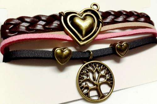 Bracelet- Heart, tree of life and mini hearts charm