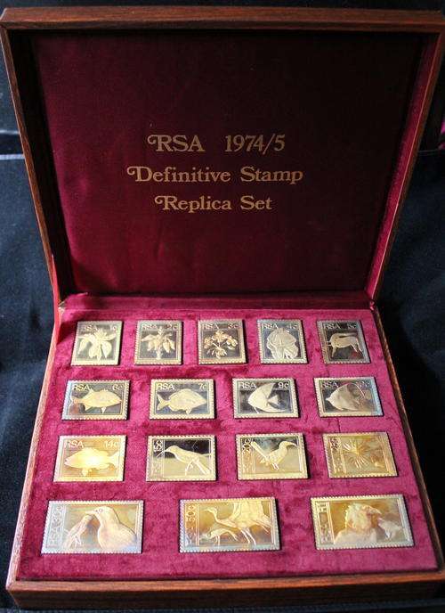 1974/5 DEFINITIVE STAMP REPLICA SET - in gold-plated Sterling Silver !!! Total Silver - 542.5 grams