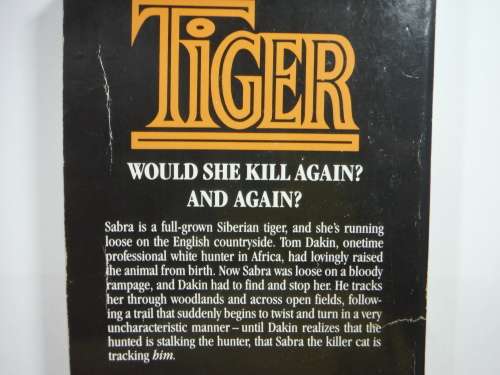 A Lot of 4 Horror Novels - Paperbacks