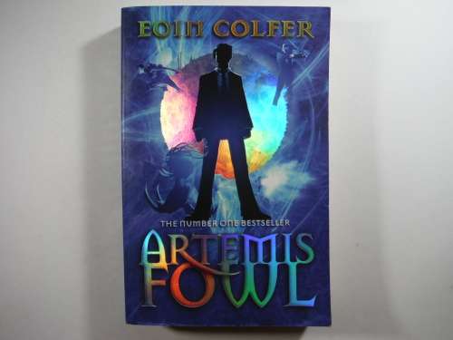 Artemis Fowl - Eoin Colfer,
