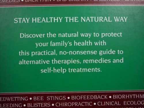 Reader`s Digest South African Guide to Natural Medicine - Hardcover