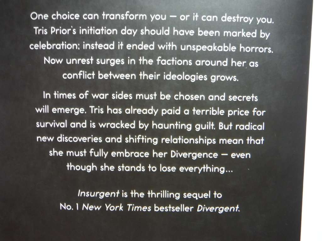 Insurgent : The Sequel to Divergent - Paperback - Veronica Roth