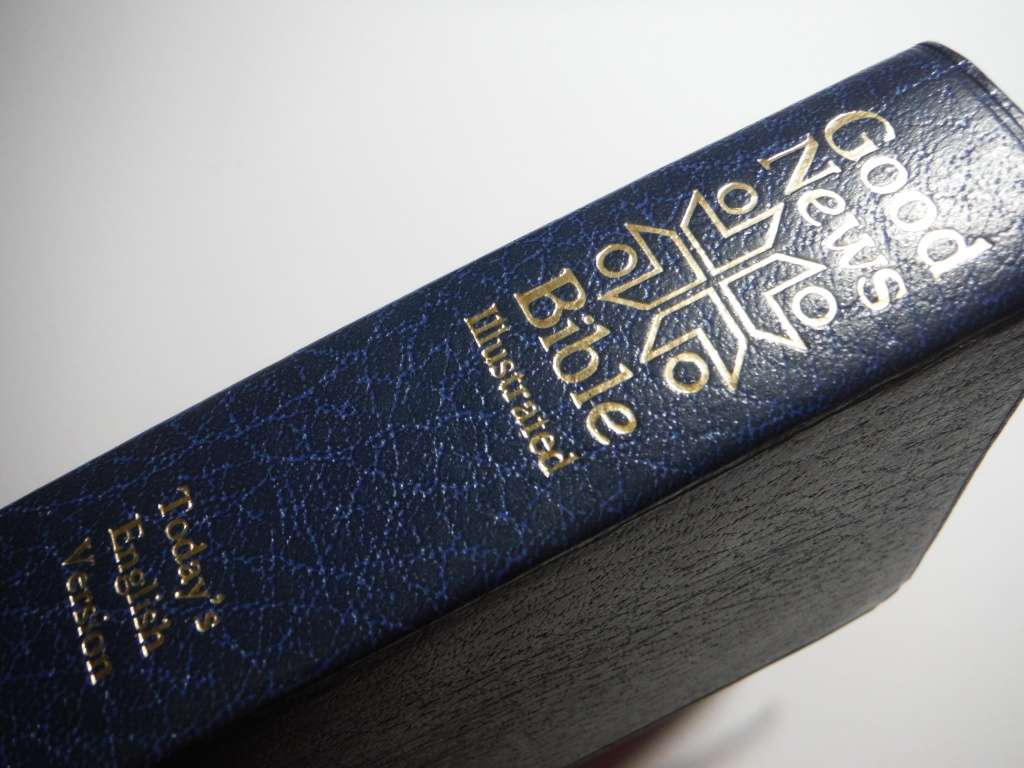 Good News Bible Illustrated : Today`s English Version - Imitation Leather, Limp Cover
