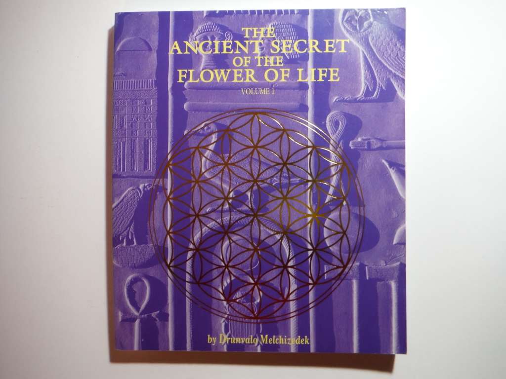 The Ancient Secret of the Flower of Life : Volume 1 - Softcover - Drunvalo Melchizedek