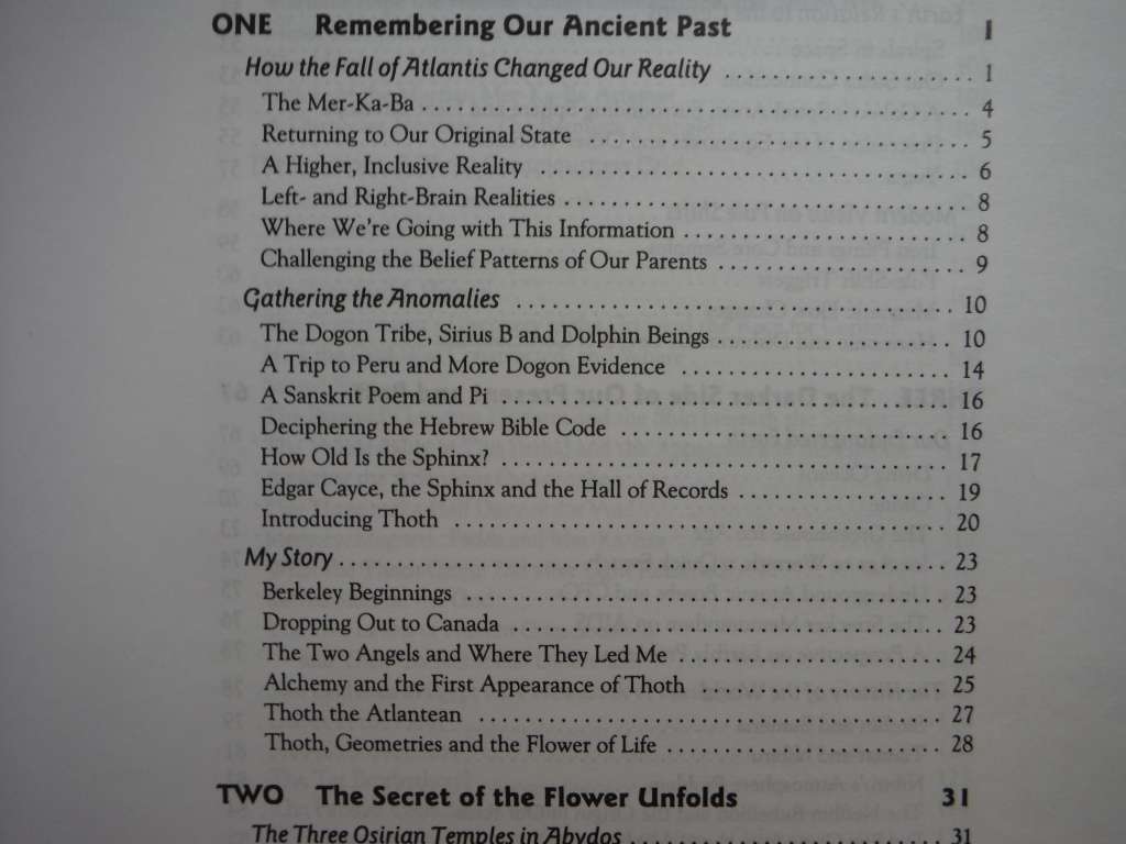 The Ancient Secret of the Flower of Life : Volume 1 - Softcover - Drunvalo Melchizedek