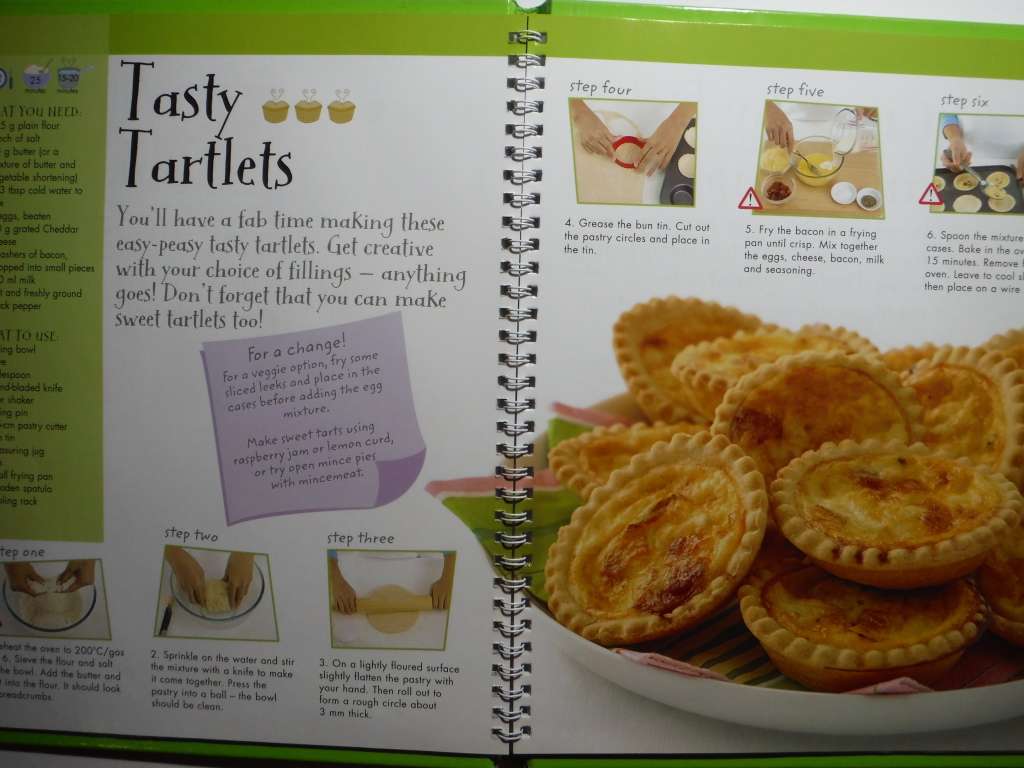 Kids` Cook Book - Hardcover - Pamela Gwyther