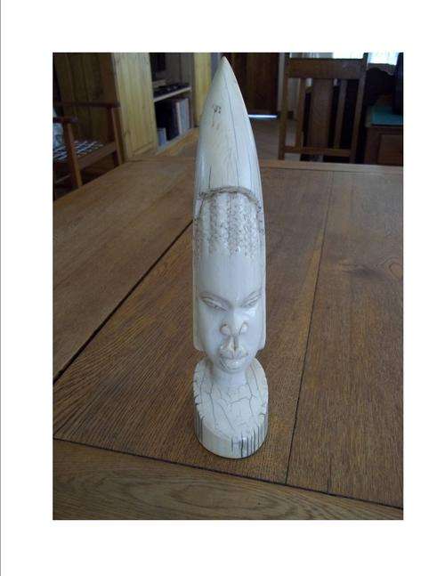 Authentic African elephant carved statue. 26 cm high. Pre 1978 ban. Postage R50.00