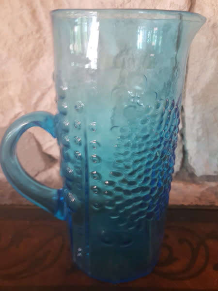 OIVA TOIKKA FINLAND !!!! Exceptional and in Pristine condition Glass Ptcher!!!