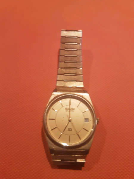 Vintage Seiko Quartz Gents Wristwatch in working order!!