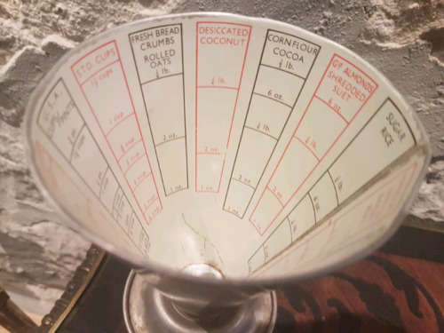 Vintage Measuring Cup (1960's)