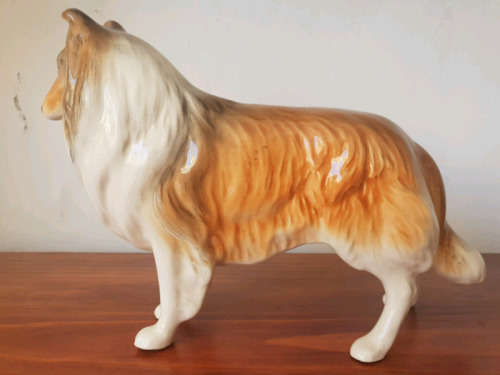 Sylvac Porcelain Figurine with one other? Beautiful!!