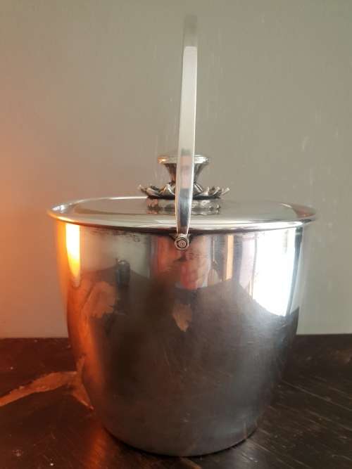 Louis Silver Plate Ice Bucket!!