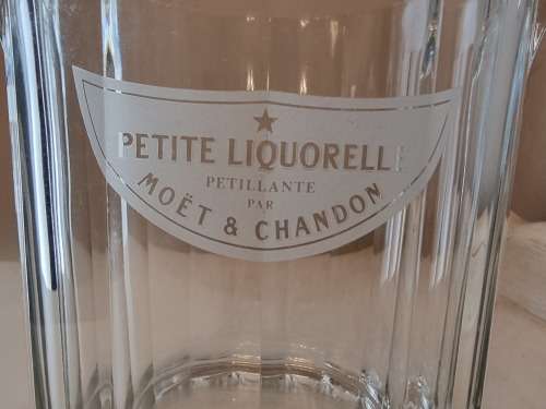 Moet & Chandon Petite Liquorelle