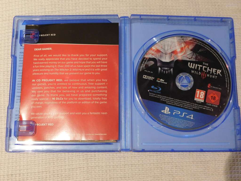 THE WITCHER - WILD HUNT (PS4  Game)