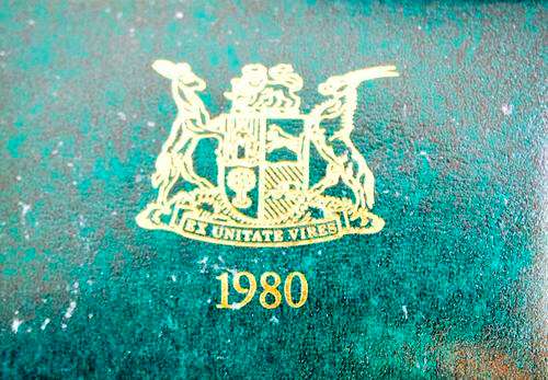 1980 TWIN SET GOLD R1 AND R2 IN EXCELLENT CONDITION