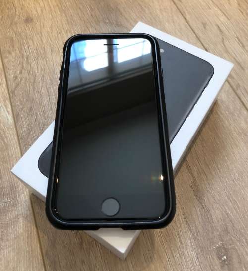 Apple iPhone 128Gb Black