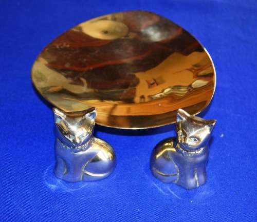 Brass Dish and Two Small Brass Cat Ornaments