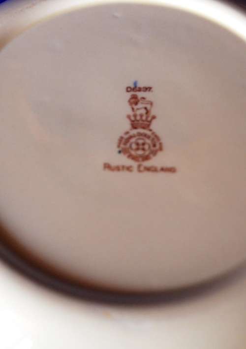 Royal Doulton  Dessert/Soup Bowls - Series Ware