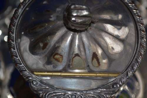 Louis Plate Tea/Coffee Set on Tray - Five Pieces