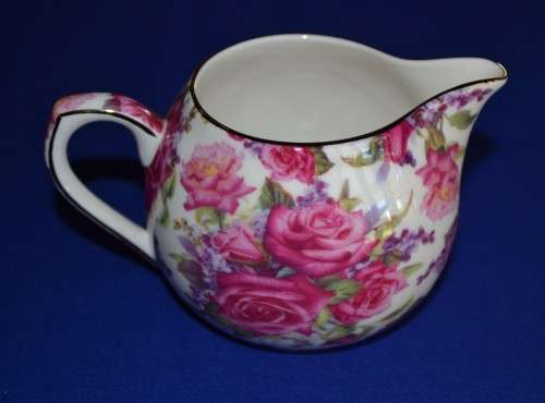 Maxwell & Williams Milk Jug - Roseberry