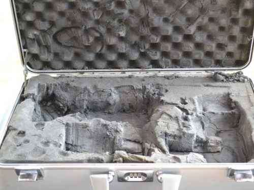 Zero Haliburton  - Large Aluminium Camera Case