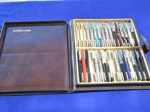 Large Collection of Vintage Pens - 30 Pens in Collectors Folder