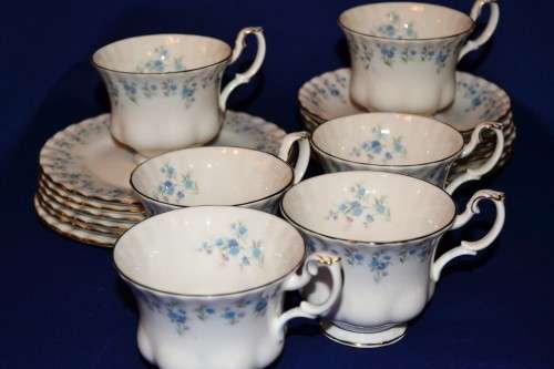 Royal Albert "Memory Lane" Tea Set - 18 Pieces