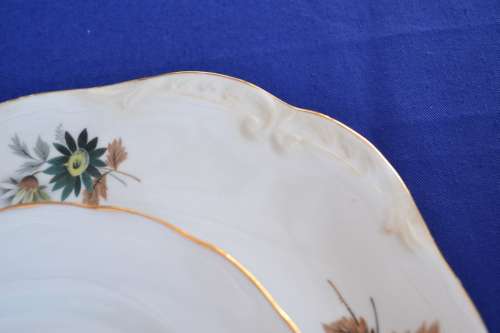 Queen Anne Fine Bone China - 12 Pieces