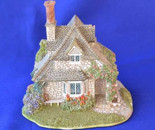 Lilliput Lane Model